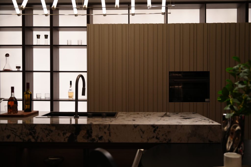  莱茵艾格年终盛典启幕！六大区域联动，钜惠引爆全国