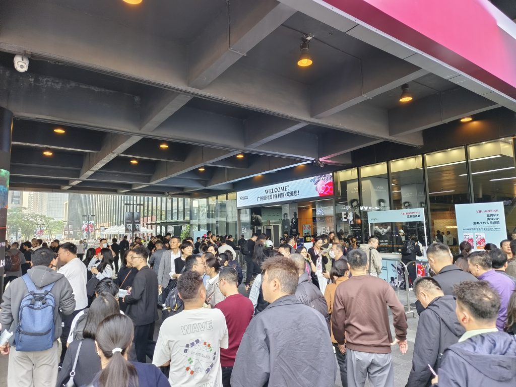 2025 广州设计周启幕，莱茵艾格设计师团队奔赴 “灵感之约”